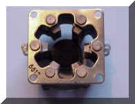 6-pin-b.jpg (22063 bytes)